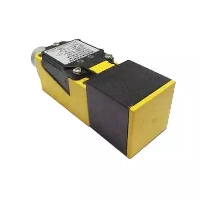 YG1-2460BAN30直流接近開關抗震